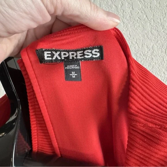 Express Red Ribbed Fit & Flare Sleevelss Skater Dress Sz M Fun Flirty Date Night - Picture 3 of 5